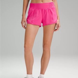 Lululemon Hotty hot HR short 2.5” lined Sonic pink size 6
